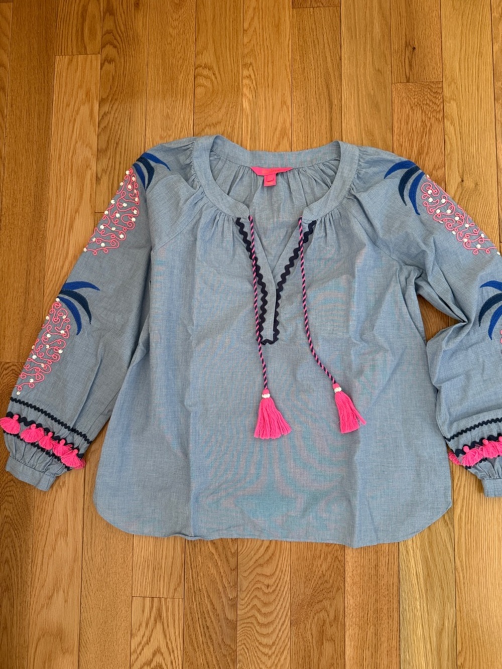 EUC Lilly Pulitzer Light Blue Embroidered Tunic with Pink Tassels - Picture 3 of 8